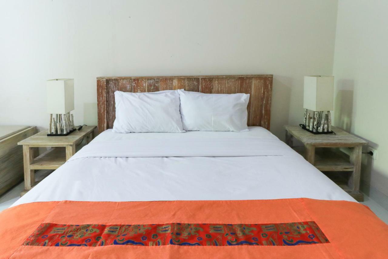 Kubu Kenak 2* Seminyak (Bali)