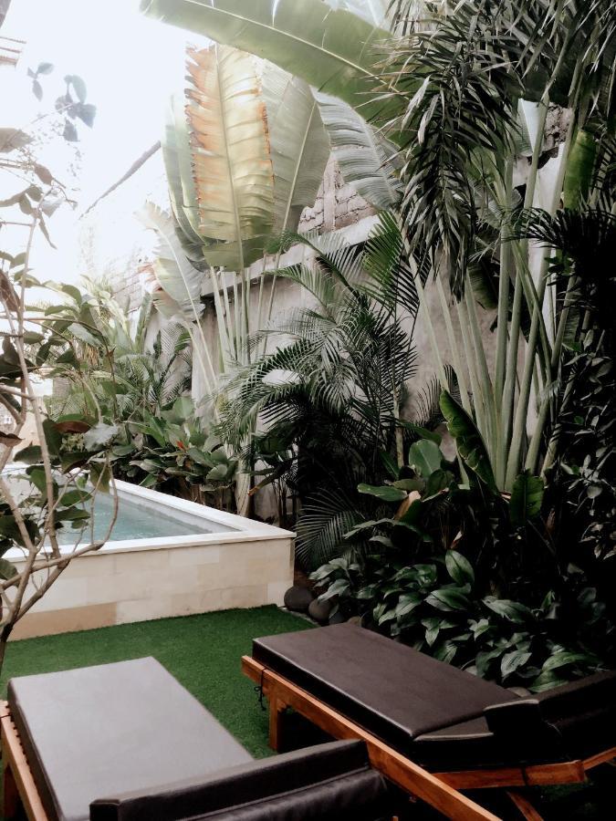 Kubu Kenak Seminyak (Bali)