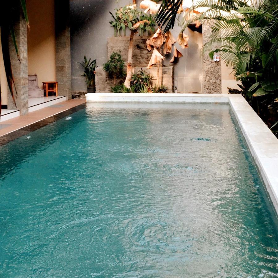 Kubu Kenak Seminyak (Bali)